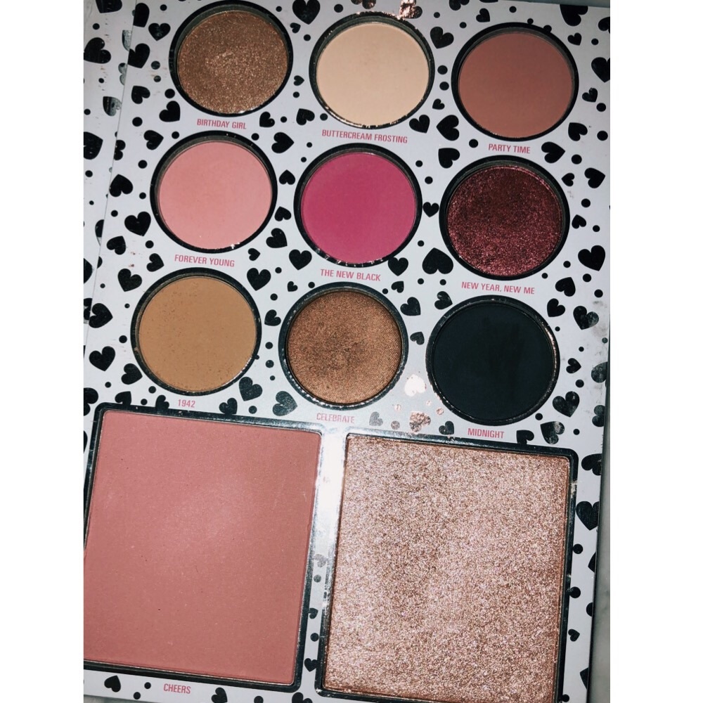 Kylie “I want it all” palette
